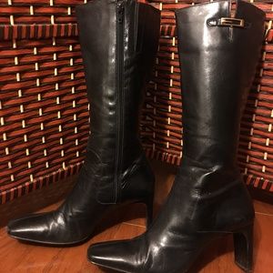 enzo angiolini black booties